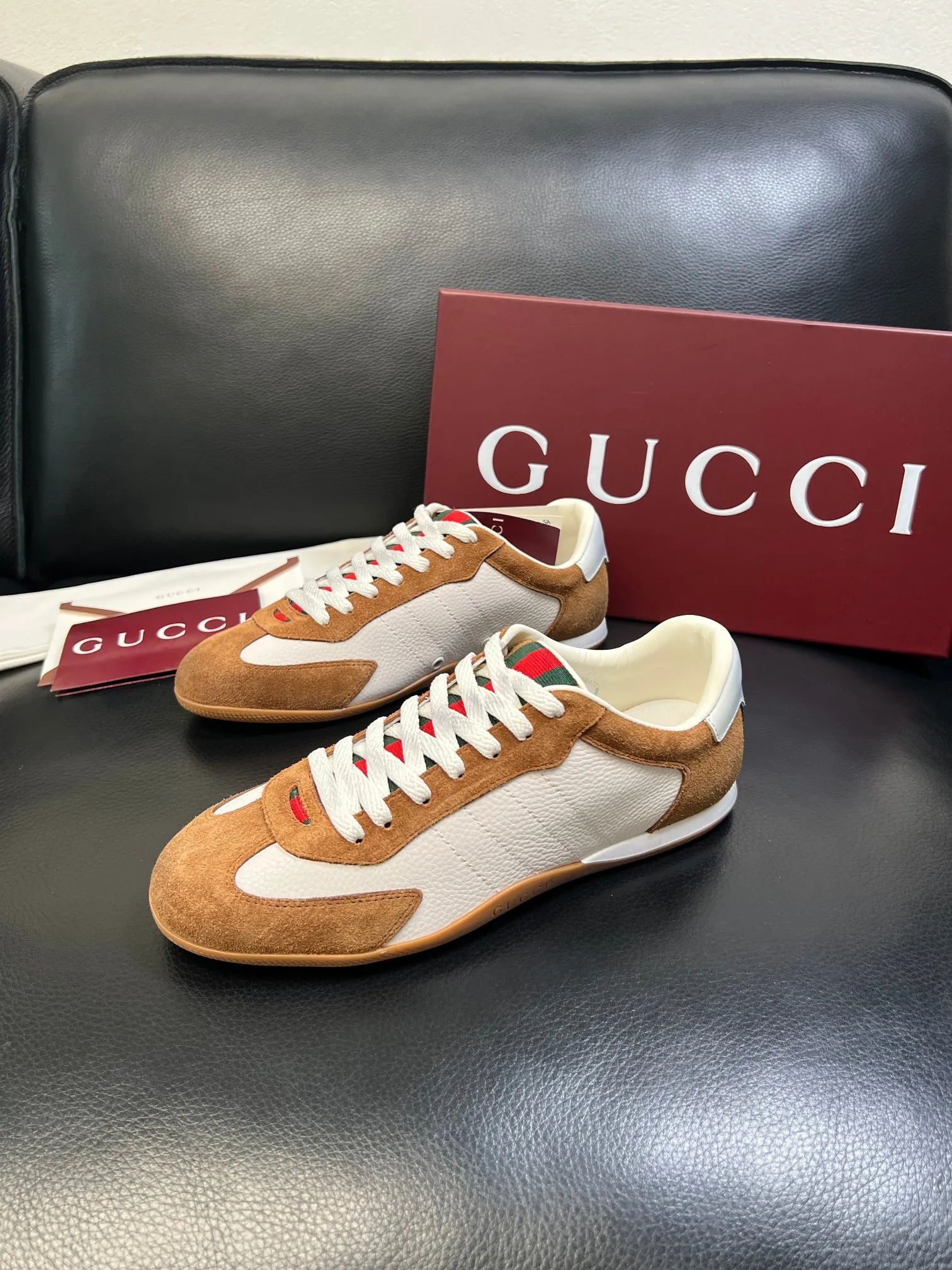 Men's Men's Shoes 💰440 [New Style] 🎍🎍Gucci - New Men's Shoes GUCCI [Lightning] The latest shoes are shipped. Original quality, fashionable, special material, sheepskin lining, brand new packaging. The foot feels super comfortable and the workmanship is impeccable. Size: 38-44 (45 can be customized